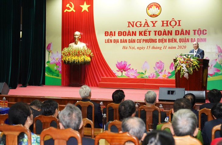 Thủ tướng dự Ngày hội Đại đoàn kết toàn dân tộc tại Hà Nội - ảnh 1