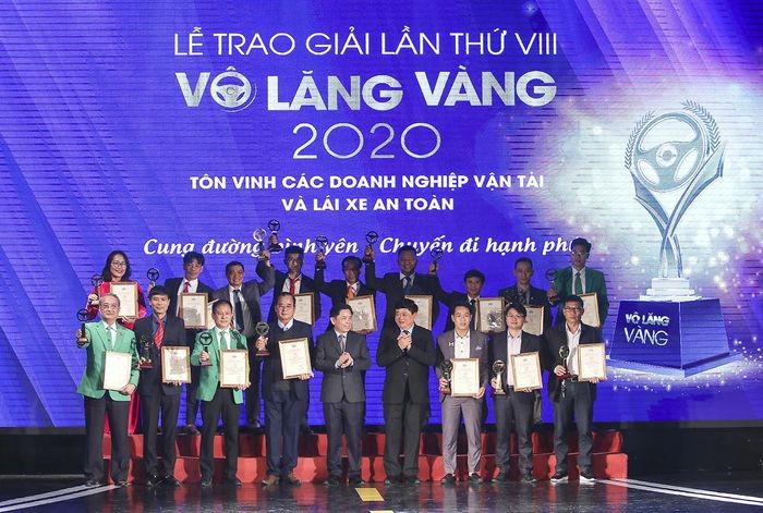 Lễ trao giải thưởng “Vô lăng vàng” lần thứ 8 năm 2020 - ảnh 1