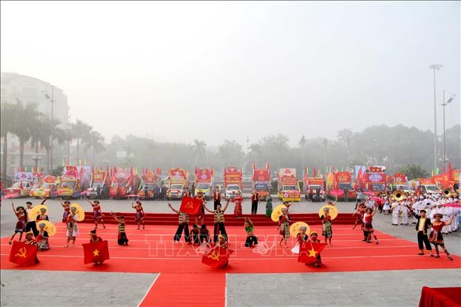  Liên hoan Tuyên truyền cổ động “Vinh quang Đảng Cộng sản Việt Nam” - ảnh 1