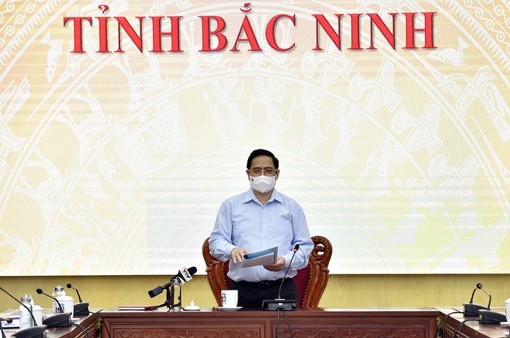Thủ tướng Phạm Minh Chính thăm Bắc Giang và Bắc Ninh - 2 tỉnh bị ảnh hưởng nhiều nhất bởi dịch COVID-19 - ảnh 2