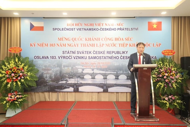 Thúc đẩy các hoạt động ngoại giao nhân dân Việt Nam - Cộng hòa Czech - ảnh 1