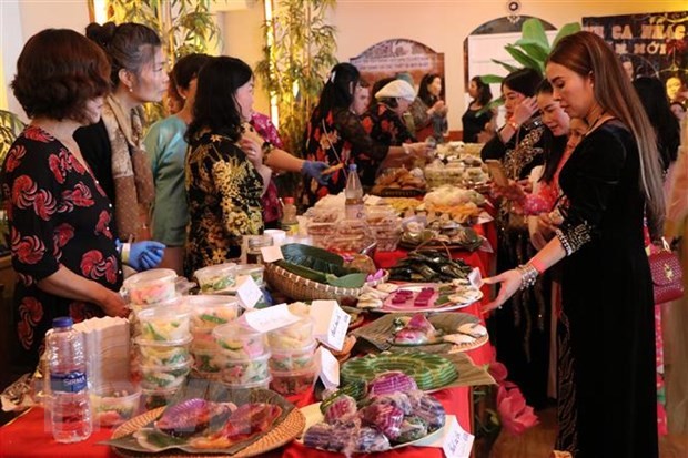 Việt Nam giới thiệu ẩm thực và văn hóa tới bạn bè quốc tế tại Hội chợ ngoại giao Nam Phi 2022 - ảnh 1