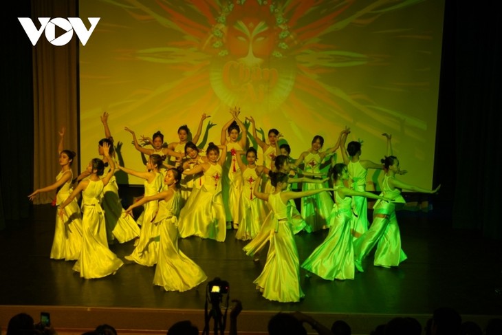 Ngày hội văn hoá chào đón năm học mới của sinh viên Việt Nam tại Nga - ảnh 4