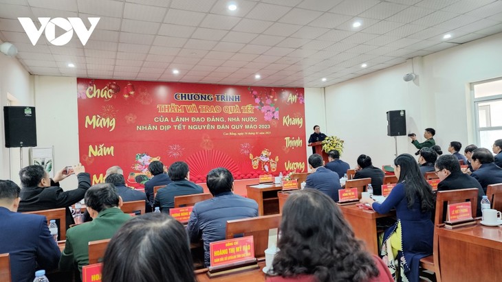 Lãnh đạo Đảng, Nhà nước chúc Tết tại Cao Bằng, Lào Cai - ảnh 2