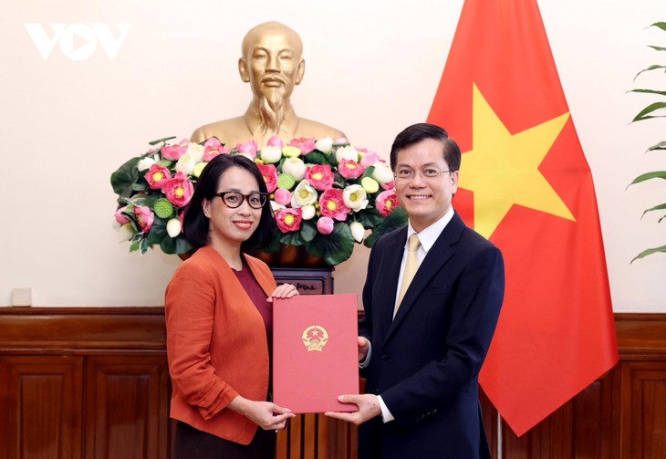 Bà Phạm Thu Hằng làm Người phát ngôn Bộ Ngoại giao Việt Nam - ảnh 1
