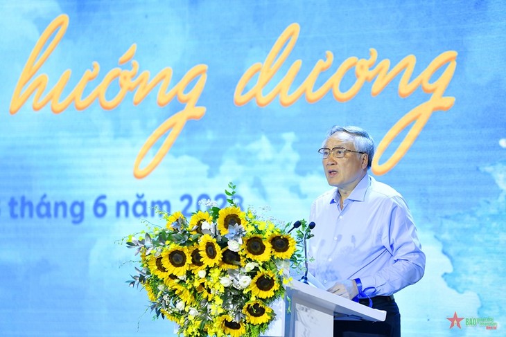 “Trại hè Hoa hướng dương”: Chung tay chăm sóc, bảo vệ trẻ em bằng cả tấm lòng yêu thương - ảnh 1