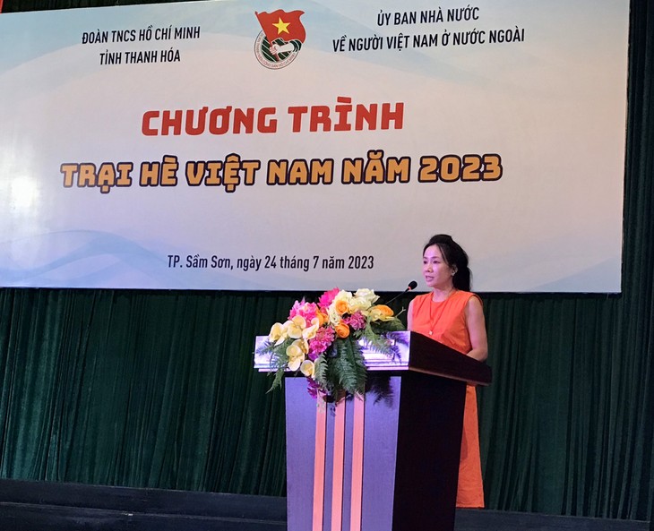 Trại hè Việt Nam 2023: Đêm giao lưu lửa trại thắm đượm tình đoàn kết - ảnh 2
