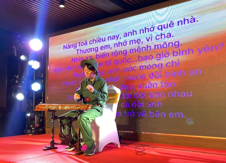 Cuộc thi “Tài năng trẻ tiếng Việt”: Giữ gìn bản sắc văn hoá cho thanh niên kiều bào - ảnh 4