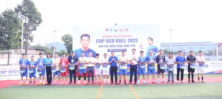 Khai mạc Giải bóng đá Thanh niên công nhân Cup Red Bull 2023 khu vực Đồng bằng Sông Tiền - ảnh 1