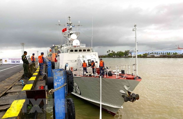 Hải quân Việt Nam - Campuchia tăng cường quan hệ hữu nghị - ảnh 1