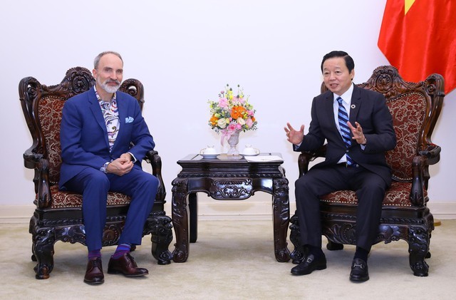 Phó Thủ tướng Trần Hồng Hà tiếp chuyên gia hàng đầu thế giới về chuyển đổi số - ảnh 1