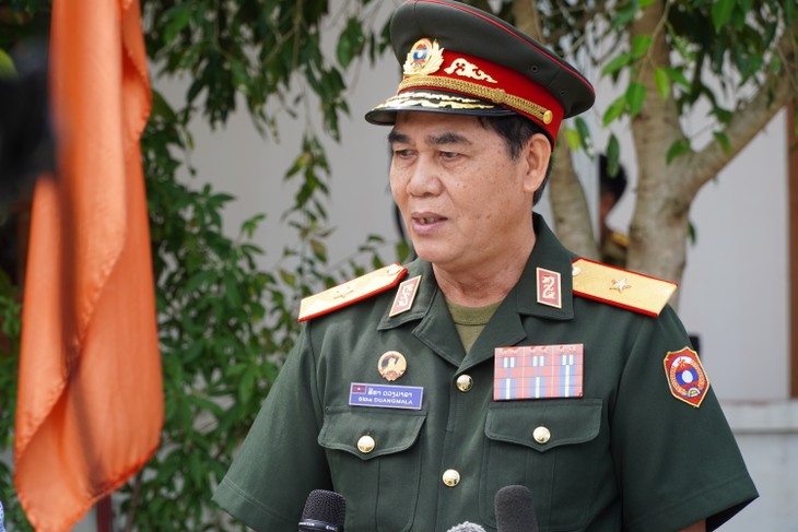 Quân và dân Lào ghi nhớ sự hy sinh cao cả của quân tình nguyện và chuyên gia Việt Nam - ảnh 3