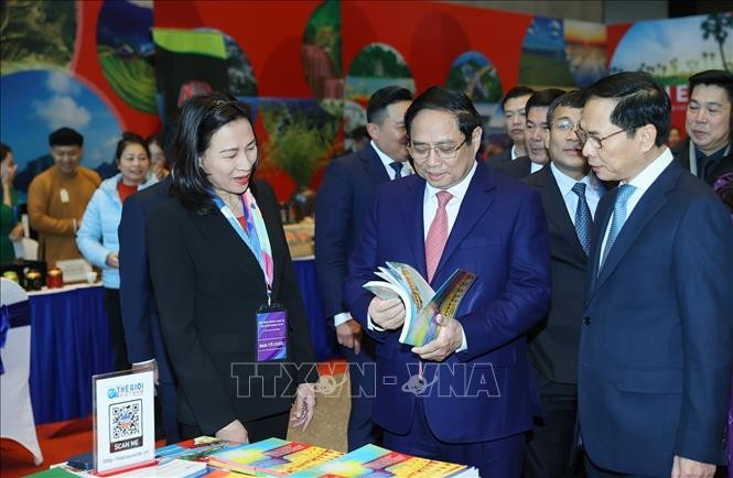 Thủ tướng Phạm Minh Chính dự phiên họp toàn thể về ngoại giao kinh tế tại Hội nghị Ngoại giao lần thứ 32  - ảnh 1