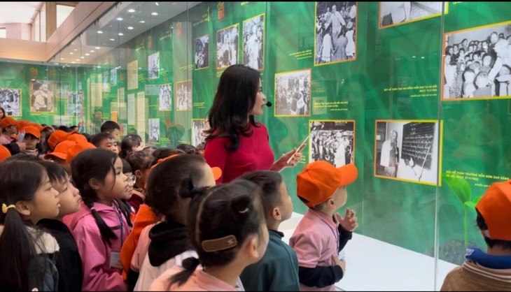 Bảo tàng Hồ Chí Minh tổ chức 2 trưng bày chuyên đề đặc sắc - ảnh 2
