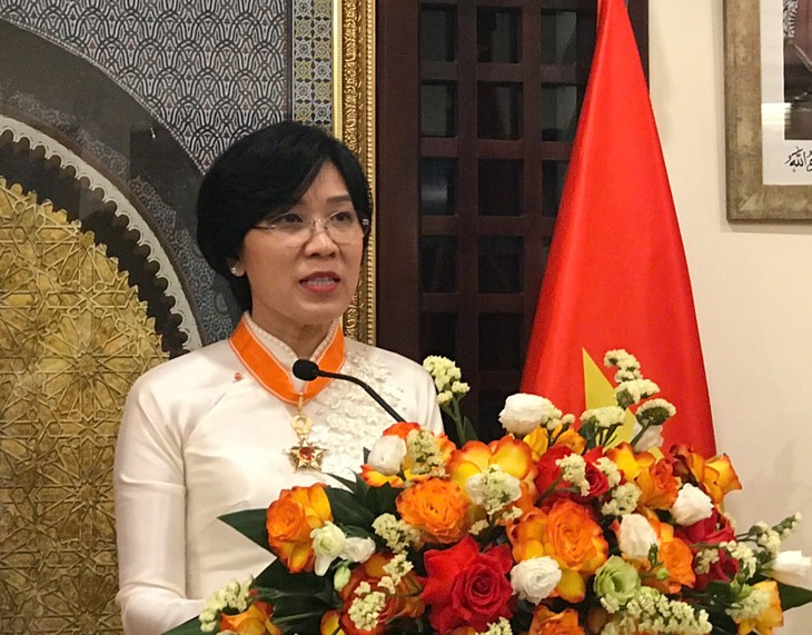 Nguyên Đại sứ Việt Nam tại Maroc Đặng Thị Thu Hà nhận huân chương cao quý nhất của Nhà nước Morocco - ảnh 3
