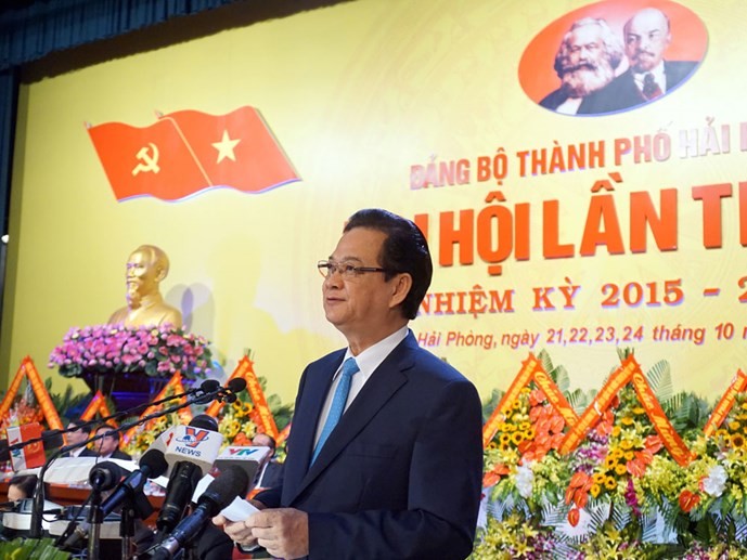 Руководители Вьетнама председательствовали на конференциях разных парторганизаций  - ảnh 1