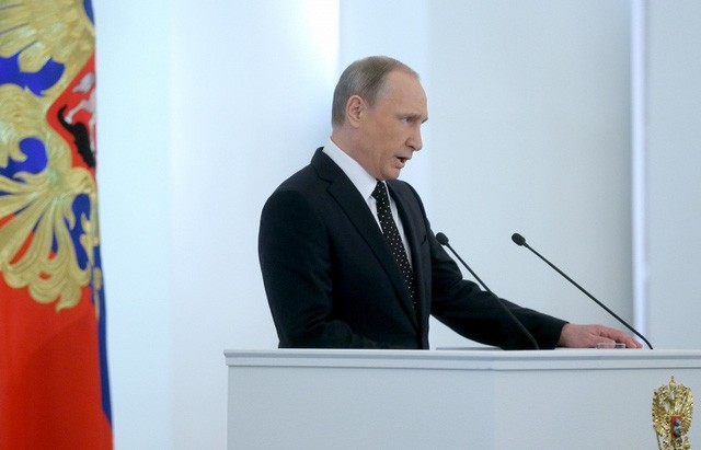 Президент РФ Владимир Путин выступил с посланием Федеральному Собранию - ảnh 1