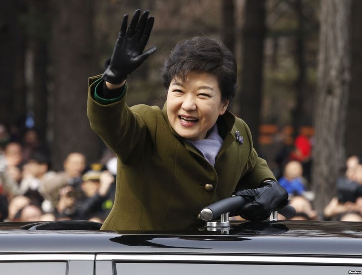 Южнокорейская оппозиция вынесла импичмент президенту страны - ảnh 1