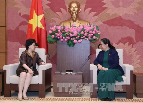 Вице-спикер вьетнамского парламента приняла гендиректора ВОЗ - ảnh 1