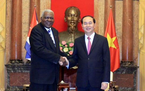 Президент Вьетнама Чан Дай Куанг принял спикера кубинского парламента - ảnh 1