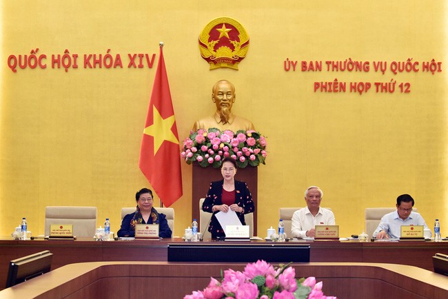 В Ханое открылось 12-е заседание Постоянного комитета Нацсобрания Вьетнама - ảnh 1