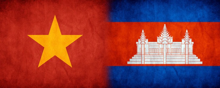Руководители Камбоджи приняли делегацию ЦК Отечественного фронта Вьетнама - ảnh 1