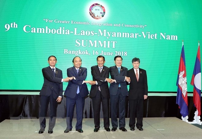 Премьер-министр Вьетнама Нгуен Суан Фук принял участие в саммите CLMV-9 - ảnh 1