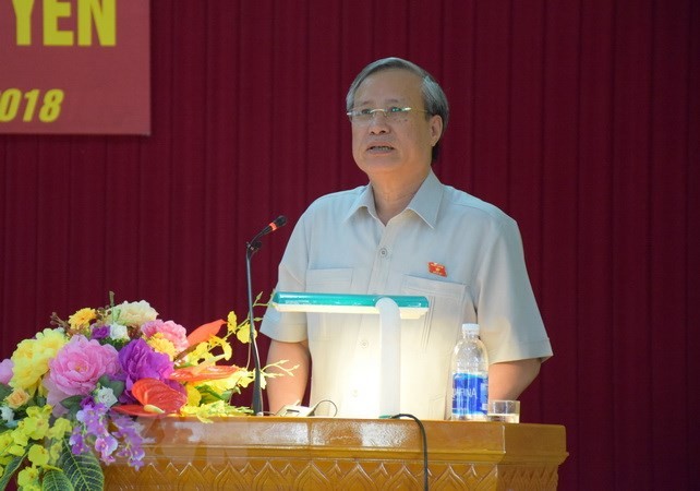 Постоянный член Секретариата ЦК КПВ Чан Куок Выонг провёл встречу с парткомом провинции Куангнгай - ảnh 1