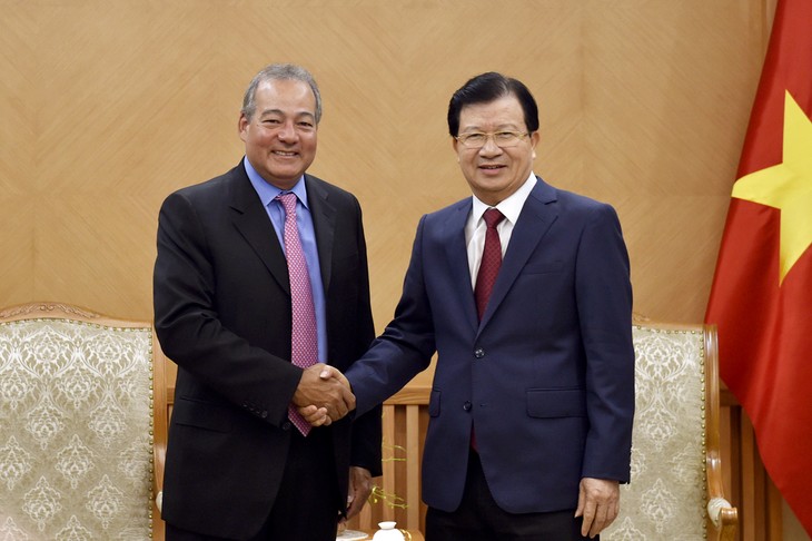Вице-премьер Вьетнама принял руководителя американской энергетической корпорации «AES» - ảnh 1