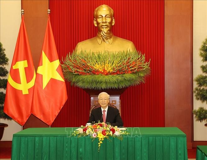 Устойчивое развитие добрососедских дружественных отношений и отношений  всеобъемлющего стратегического партнёрства между Вьетнамом и Китаем - ảnh 1