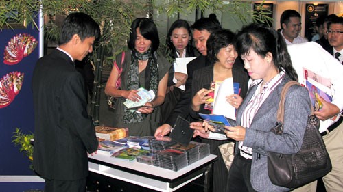 เวียดนามเข้าร่วมงานนิทรรศการแห่งการผสมผสานAEC ณ ประเทศไทย - ảnh 1