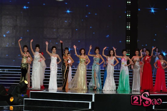 เก็บภาพการประกวด Miss Vietnam 2012 - ảnh 24