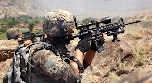 เกิดเหตุเจ้าหน้าที่ตำรวจอัฟกานิสถานยิงทหารนาโต้เสียชีวิต - ảnh 1