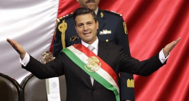 ประธานาธิบดีคนใหม่ของเม็กซิโกให้คำมั่นต่อต้านความยากจนและการใช้ความรุนแรง - ảnh 1