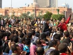 ฝ่ายค้านในอียิปต์จะเข้าร่วมการทำประชาพิจารณ์ - ảnh 1