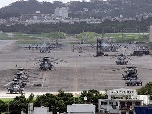 รัฐบาลญี่ปุ่นกำชับให้จังหวัด โอกินาว่าอนุมัติที่ดินเพื่อก่อสร้างฐานทัพสหรัฐ - ảnh 1