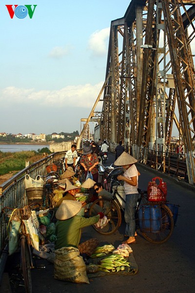 สะพานลองเบียน-สะพานที่เก่าแก่ที่สุดของกรุงฮานอย - ảnh 8