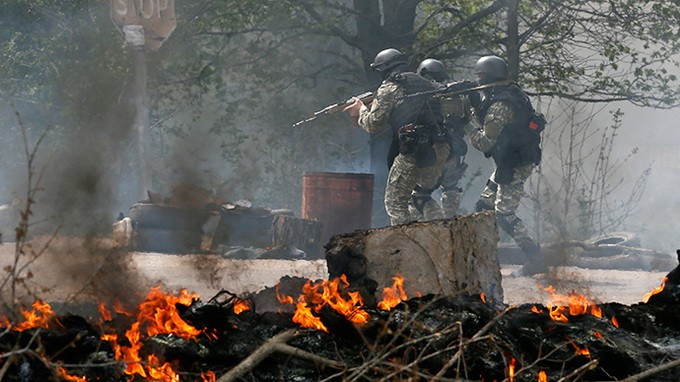 กองทัพยูเครนเปิดยุทธนการครั้งใหญ่ในภาคตะวันออก - ảnh 1