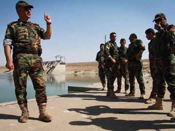 สหรัฐให้ความช่วยเหลืออิรักเพื่อยึดคืนอำนาจการควบคุมเขื่อนโมซุล - ảnh 1
