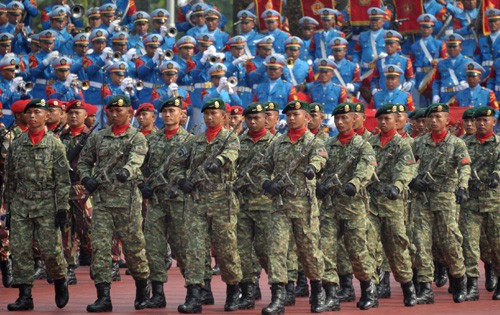 กองทัพอินโดนีเซียตั้งเป้าไว้ว่า จะพัฒนากองทัพให้กลายเป็นกองทัพที่เข้มแข็งอันดับ๑๐ของโลก - ảnh 1
