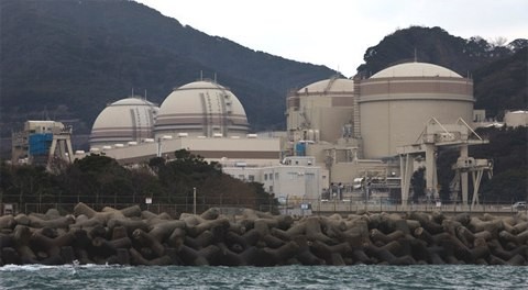 ญี่ปุ่นพิจารณาแผนการก่อสร้างเตาปฏิกรณ์นิเคลียร์ใหม่ - ảnh 1