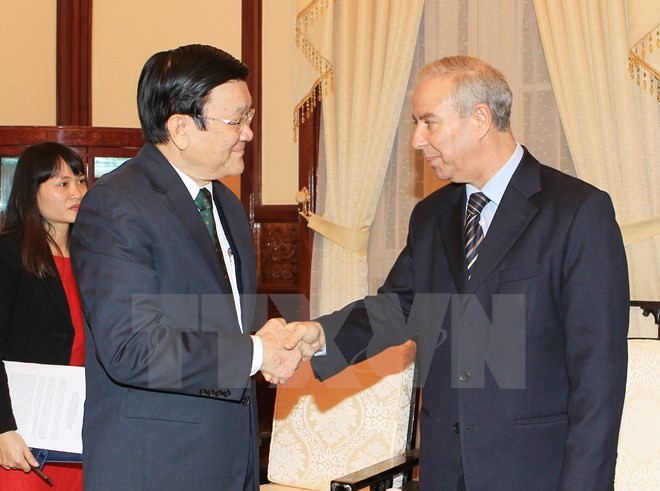 เอกอัครราชทูตแอลจีเรียประจำเวียดนามมีส่วนร่วมผลักดันความสัมพันธ์มิตรภาพระหว่างสองประเทศ - ảnh 1