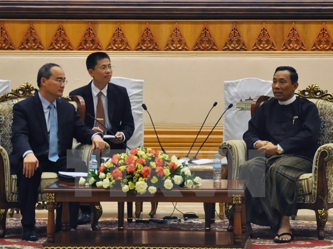 เวียดนามมีความประสงค์ที่จะขยายความร่วมมือมิตรภาพในทุกด้านกับพม่า - ảnh 1