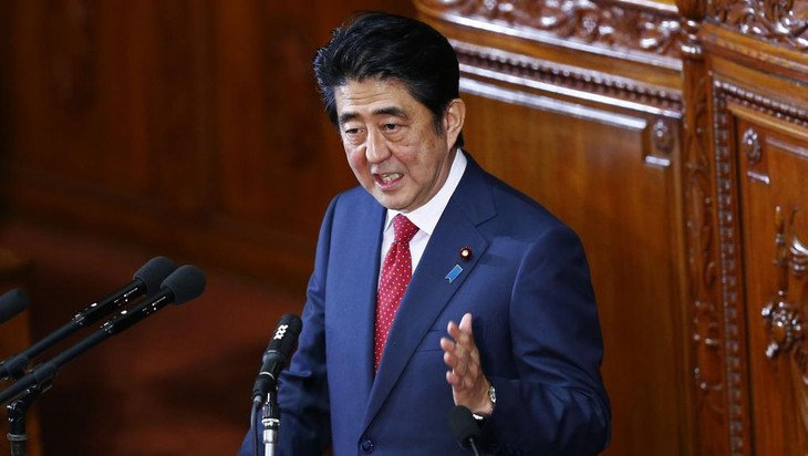 นายกรัฐมนตรีญี่ปุ่นมีบทปราศรัยครั้งประวัติศาสตร์ต่อที่ประชุมรัฐสภาสหรัฐ   - ảnh 1