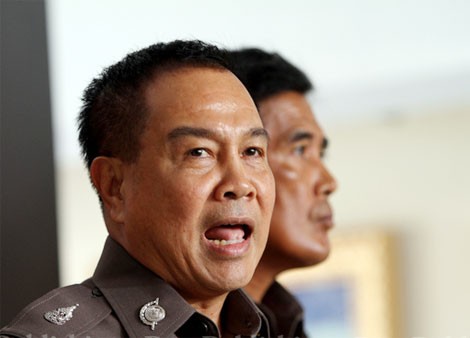 ตำรวจไทยเชื่อว่า ชาวอุยกูร์มีส่วนเกี่ยวข้องกับเหตุระเบิดในกรุงเทพฯ - ảnh 1