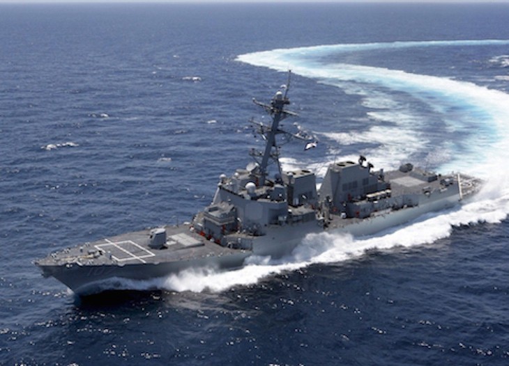 สหรัฐและรัสเซียกล่าวหากันว่า  จัดการซ้อมรบทางทะเลที่อันตราย - ảnh 1