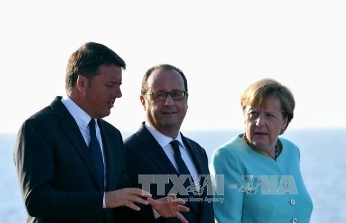 ผู้นำเยอรมนี ฝรั่งเศสและอิตาลีแสวงหามาตรการฟื้นฟูอียูหลังBrexit  - ảnh 1