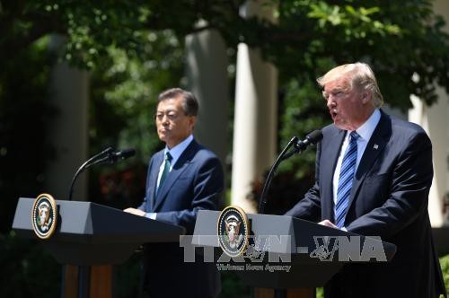 สหรัฐและสาธารณรัฐเกาหลีให้คำมั่นที่จะผลักดันความสัมพันธ์พันธมิตร - ảnh 1