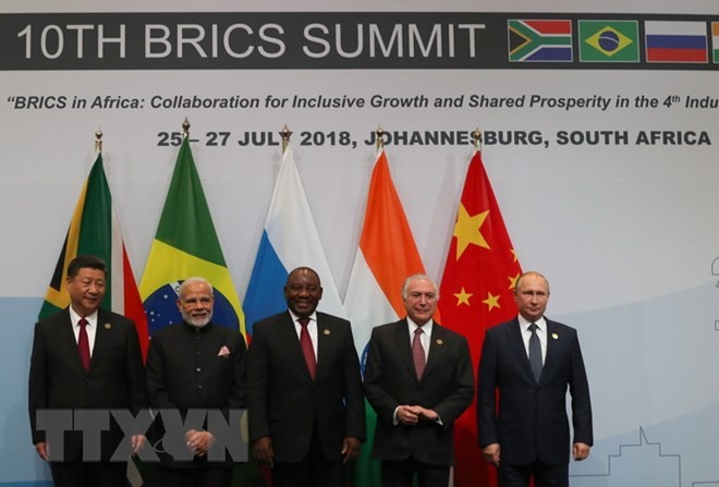 BRICSให้การสนับสนุนการค้าพหุภาคีและยกย่องความสำคัญของการปฏิวัติอุตสาหกรรม4.0 - ảnh 1