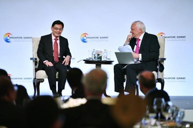 การประชุมสุดยอดสิงคโปร์ การเชื่อมโยงระหว่างภูมิภาคเอเชียกับโลก - ảnh 1